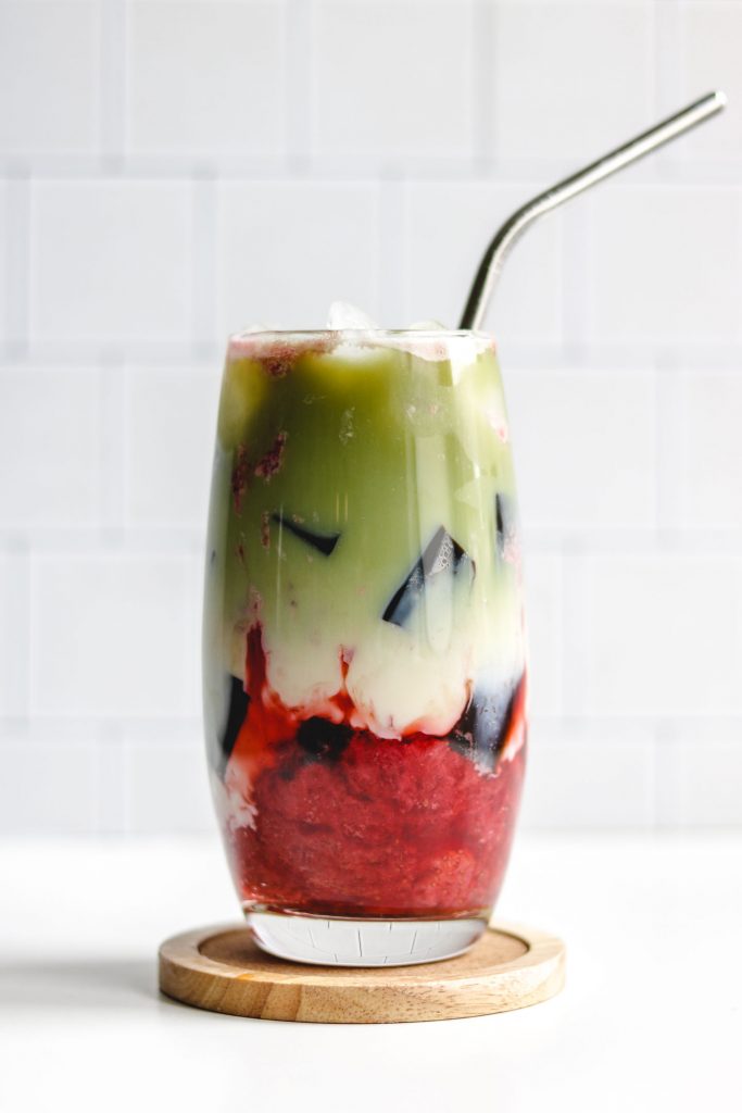 Vegan Strawberry Matcha Latte with grass jelly