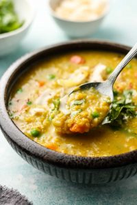1-Pot Golden Curry Lentil and Quinoa Soup (Vegan) - Okonomi Kitchen