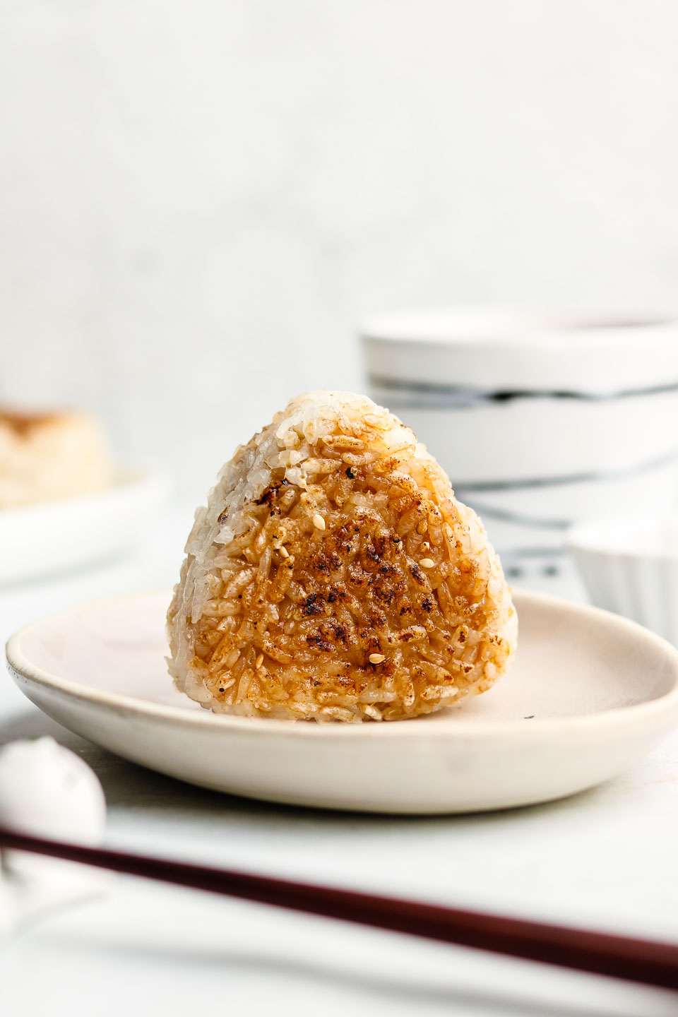 Yaki Onigiri (Grilled Rice Balls) | 焼きおにぎり - Okonomi Kitchen