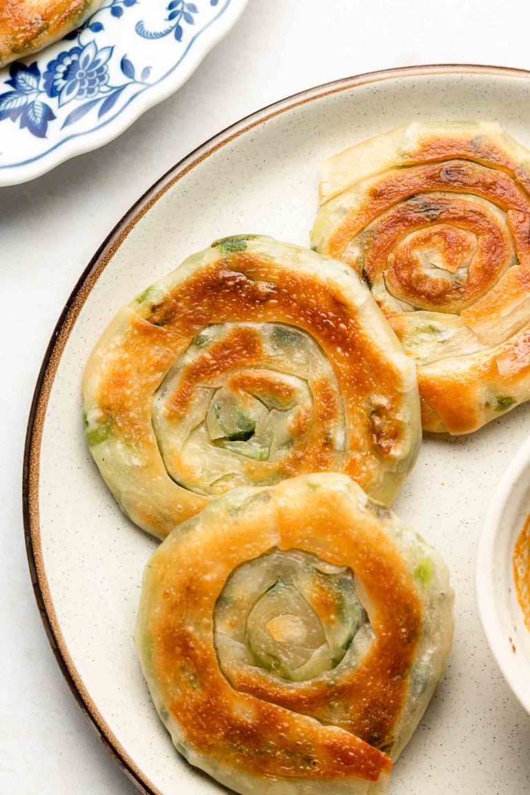 Easy Scallions Pancakes (4 Ingredients) - Okonomi Kitchen